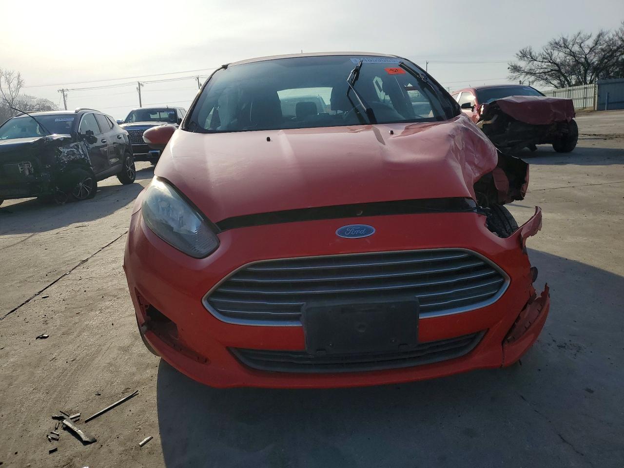 2015 FORD Fiesta