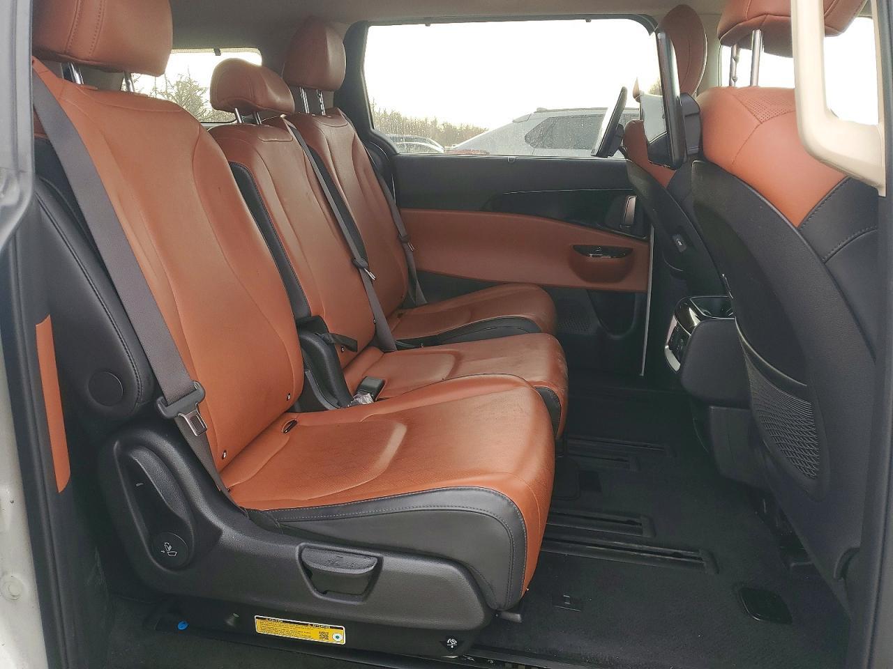 2024 KIA Carnival