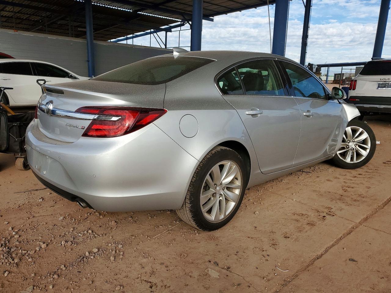 2016 BUICK Regal