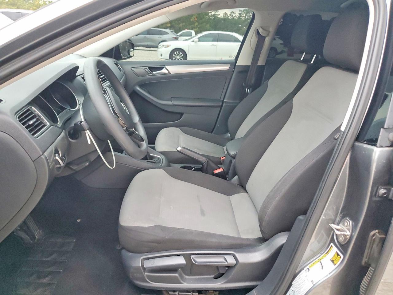 2018 VOLKSWAGEN JETTA