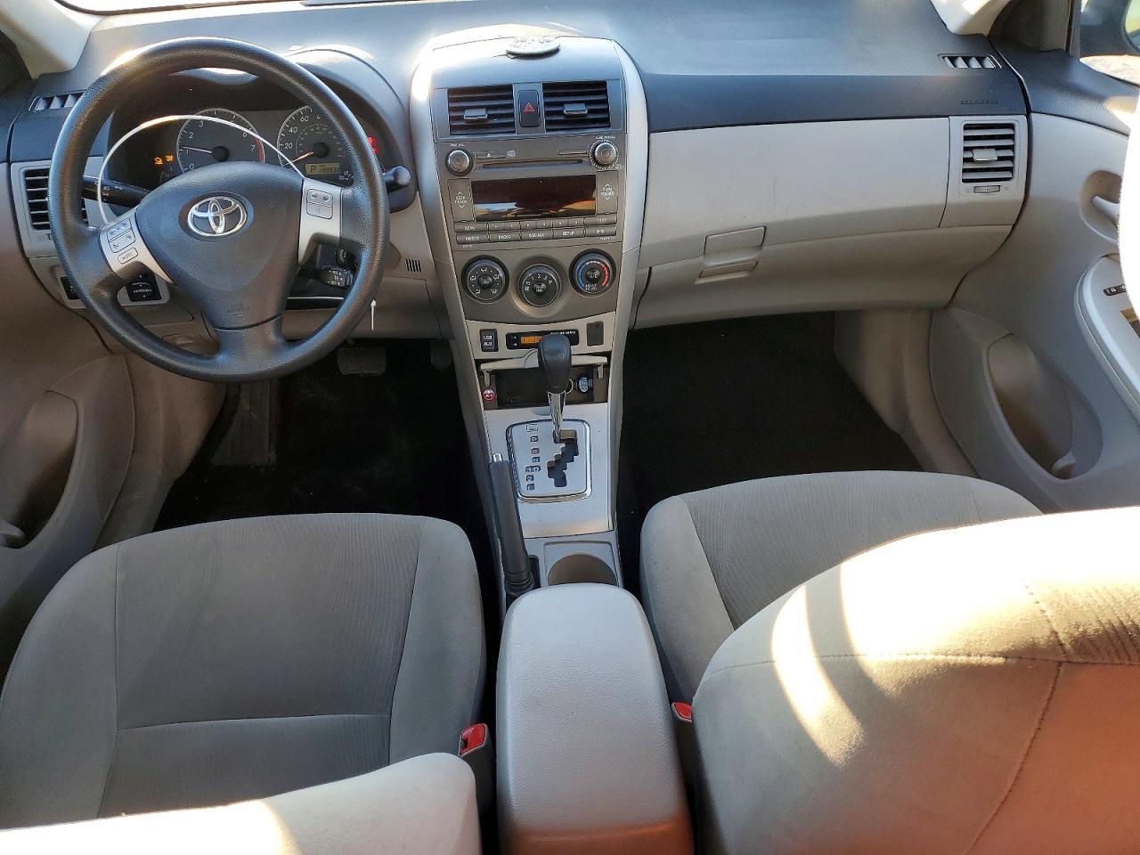 2011 TOYOTA COROLLA