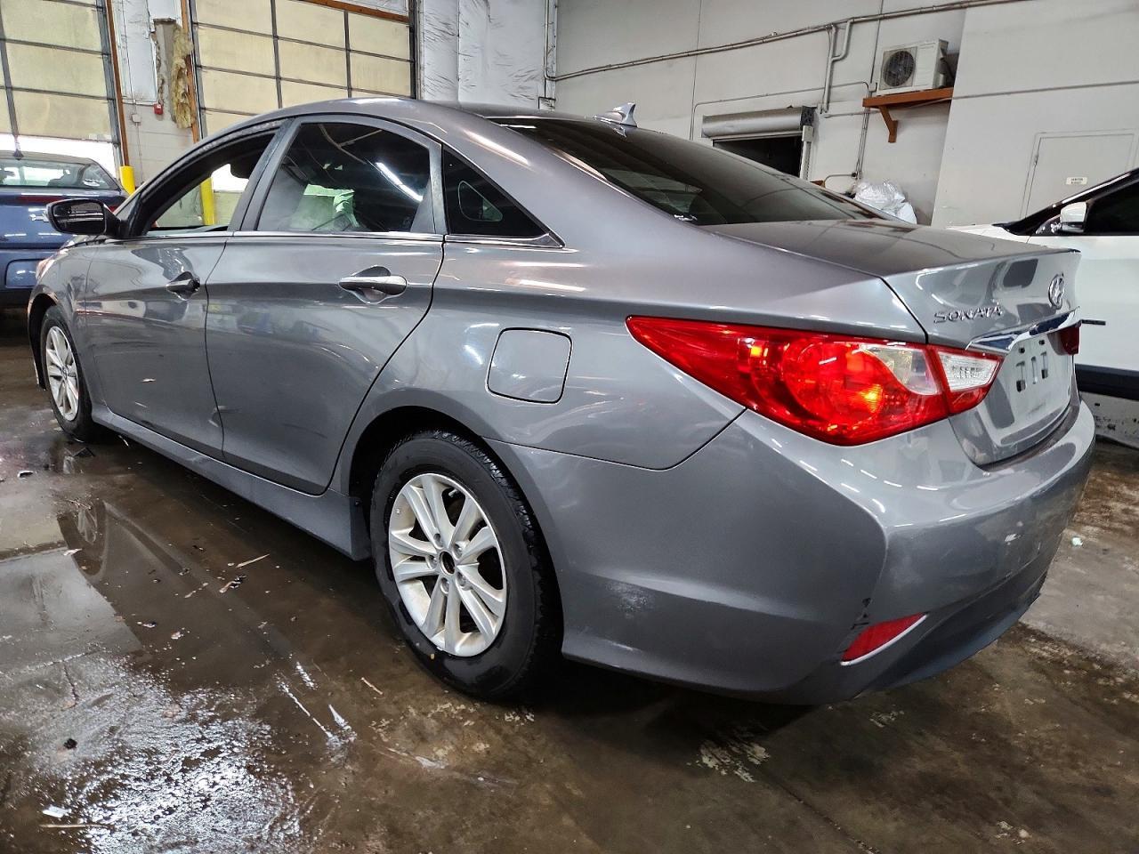 2014 HYUNDAI SONATA