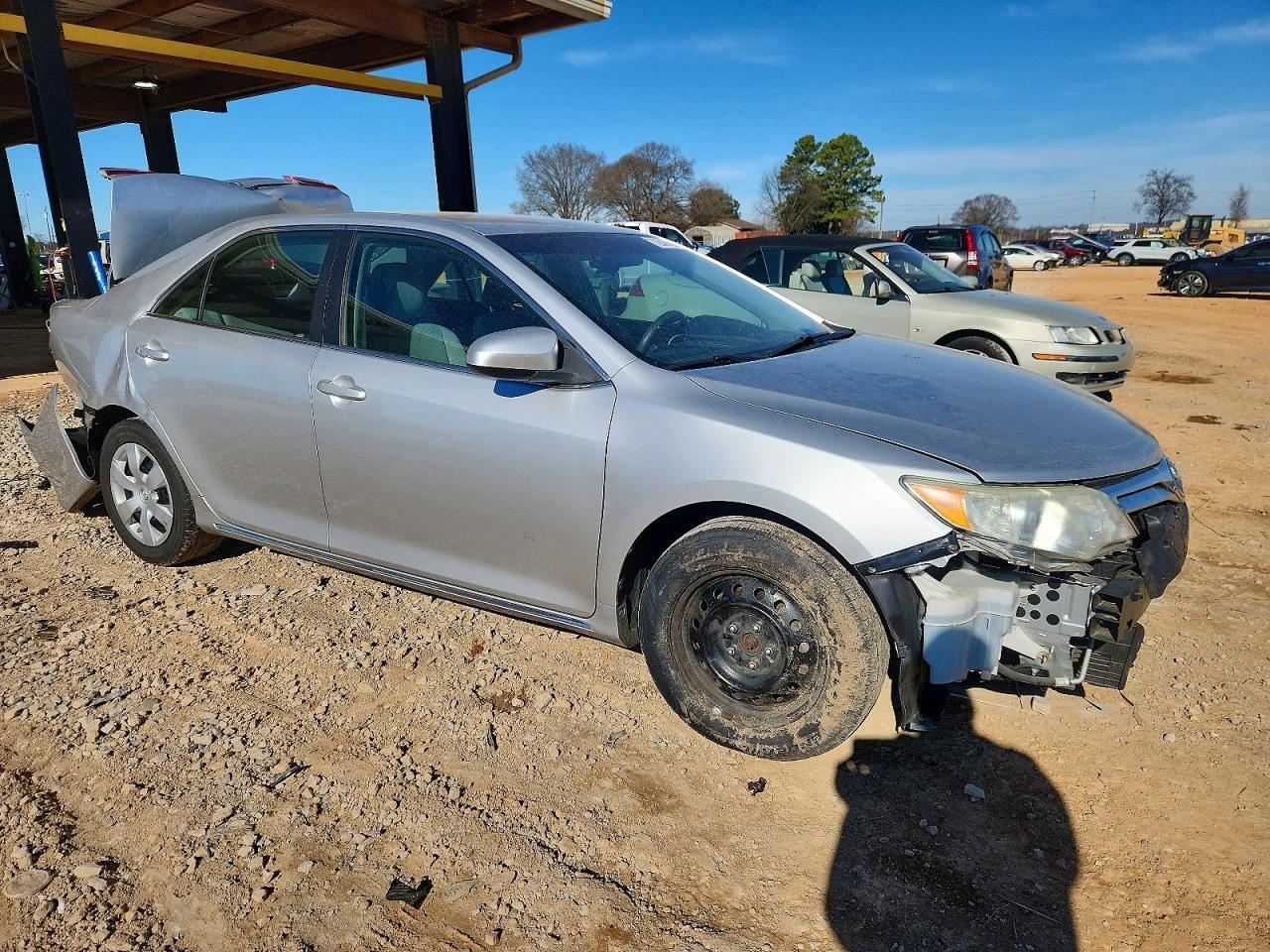 2014 TOYOTA CAMRY