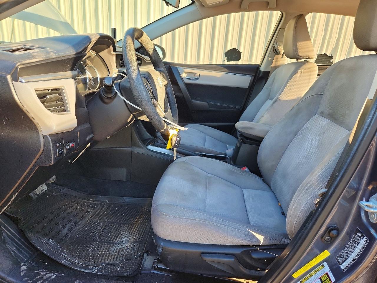 2015 TOYOTA COROLLA