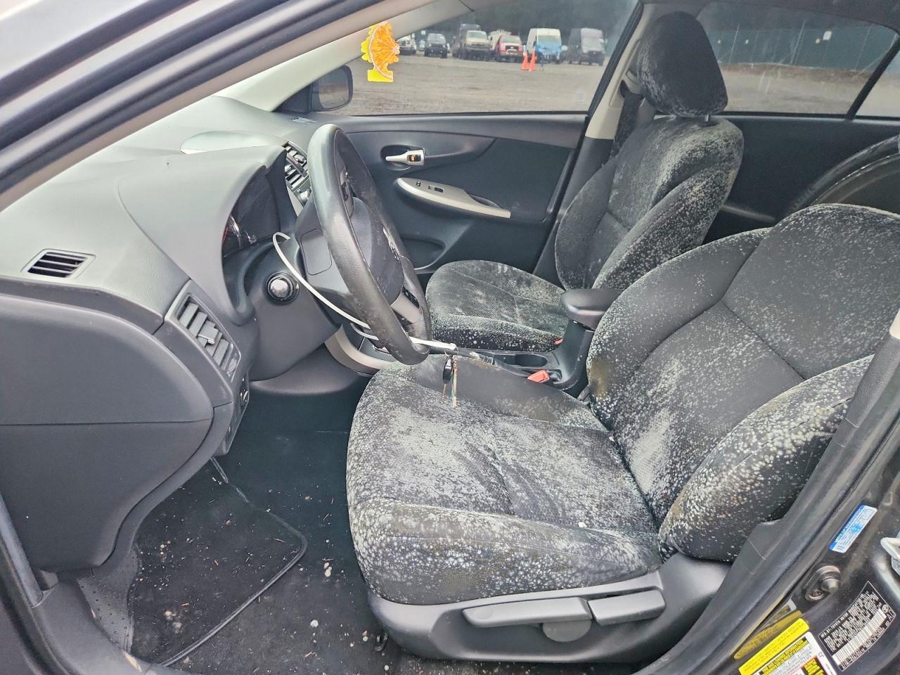 2011 TOYOTA COROLLA