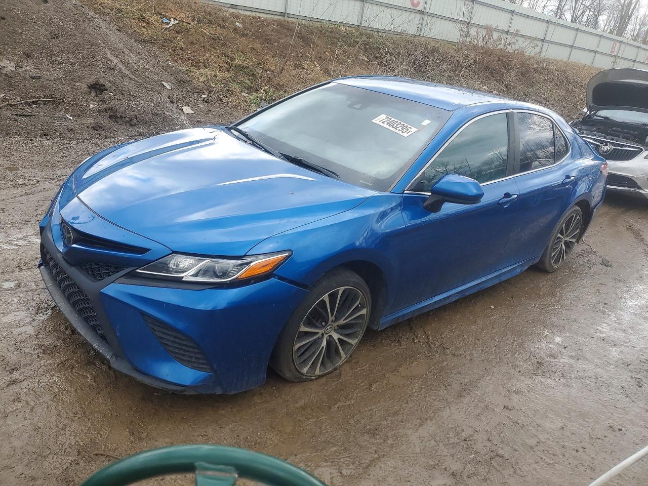 2018 TOYOTA CAMRY