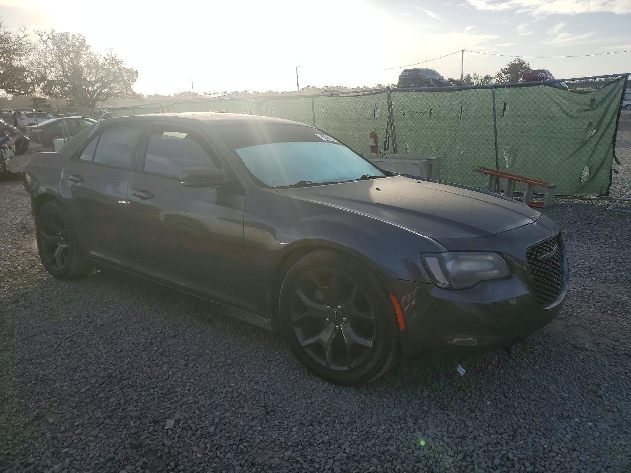 2023 CHRYSLER 300