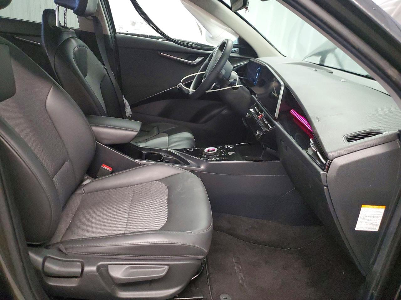 2024 KIA Niro
