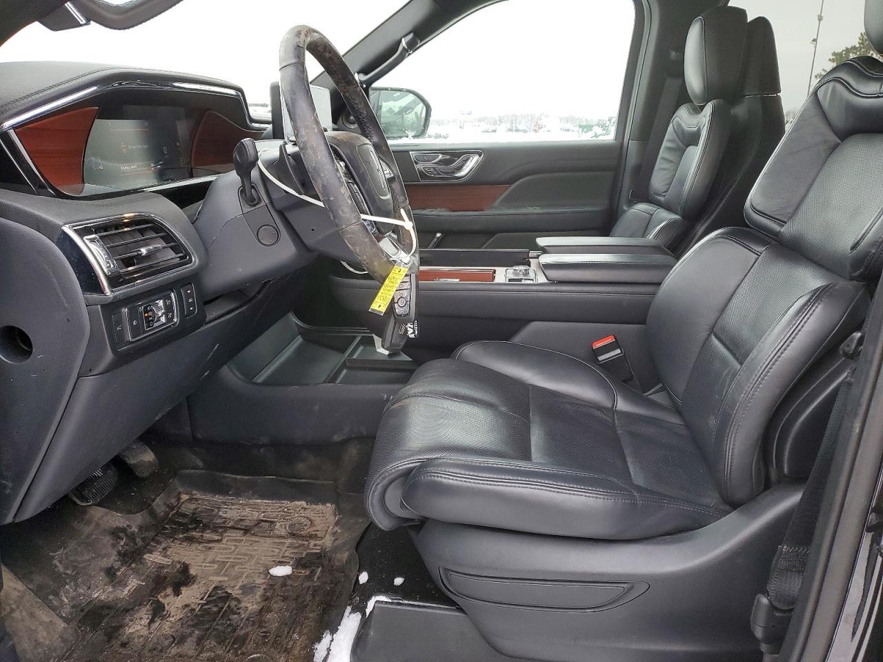 2022 LINCOLN Navigator