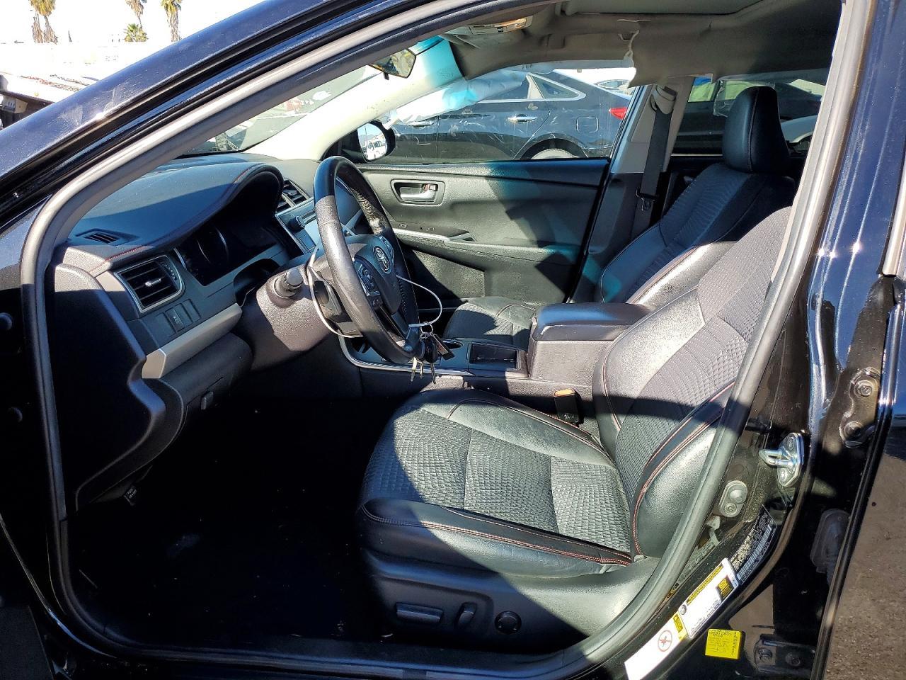 2015 TOYOTA CAMRY