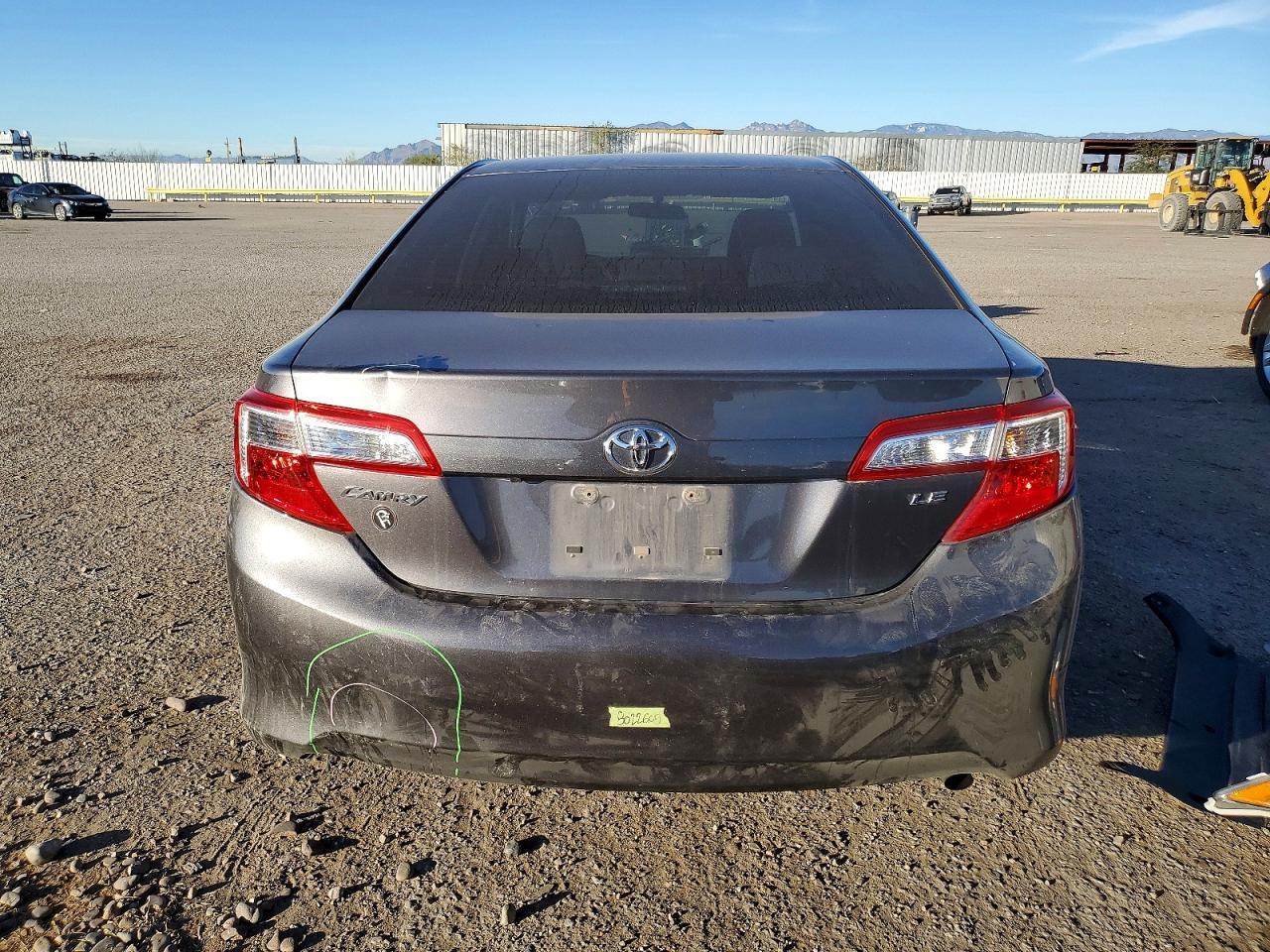 2014 TOYOTA CAMRY