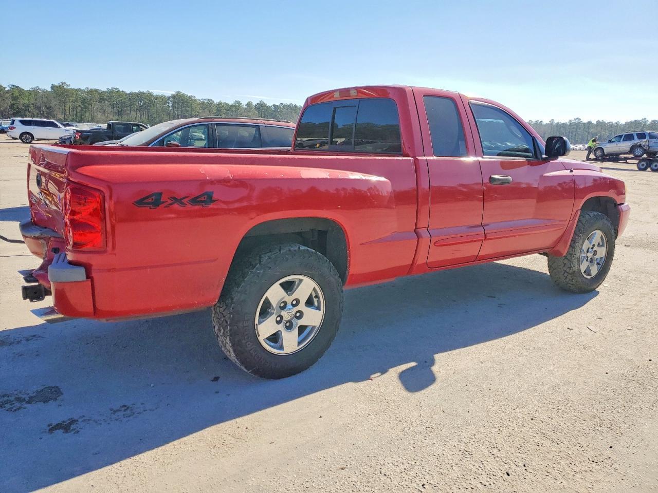 2005 DODGE Dakota