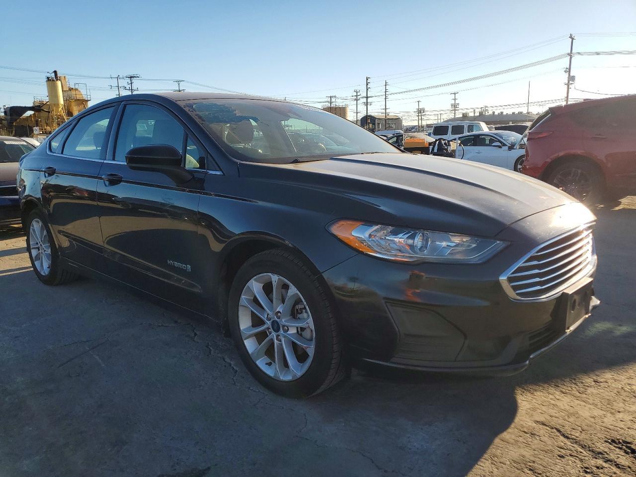 2019 FORD FUSION
