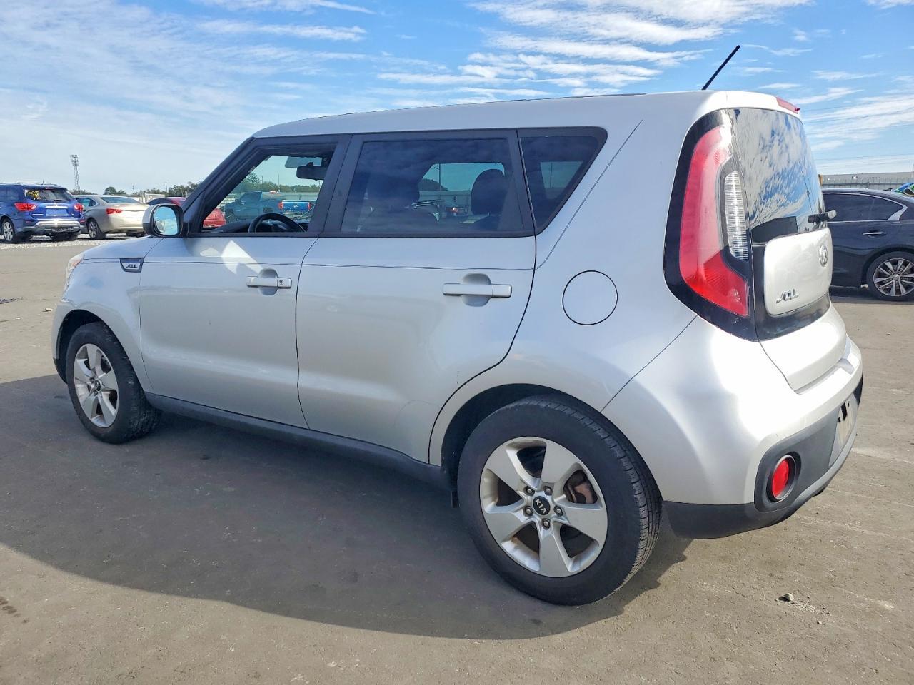 2017 KIA SOUL
