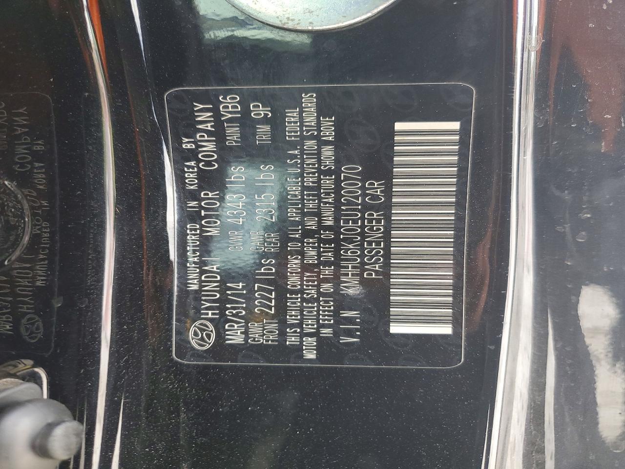 2014 HYUNDAI GENESIS