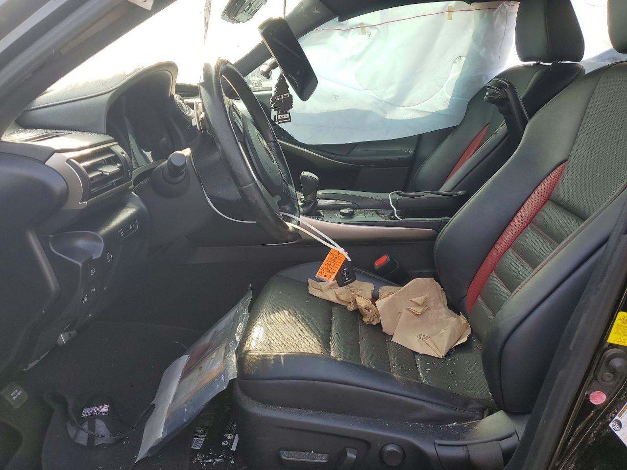 2019 LEXUS IS 300