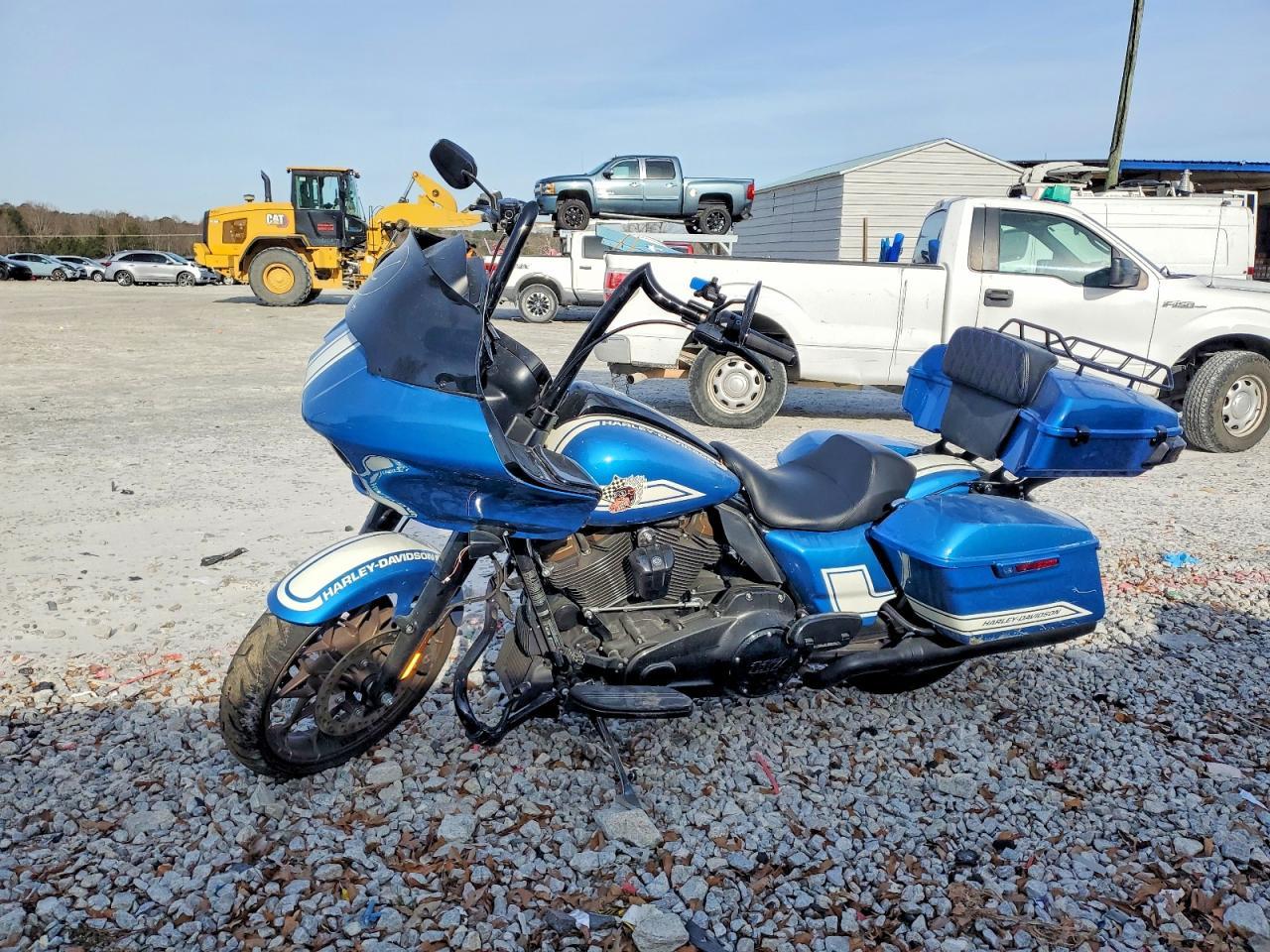 2023 HARLEY-DAVIDSON Fltrxst