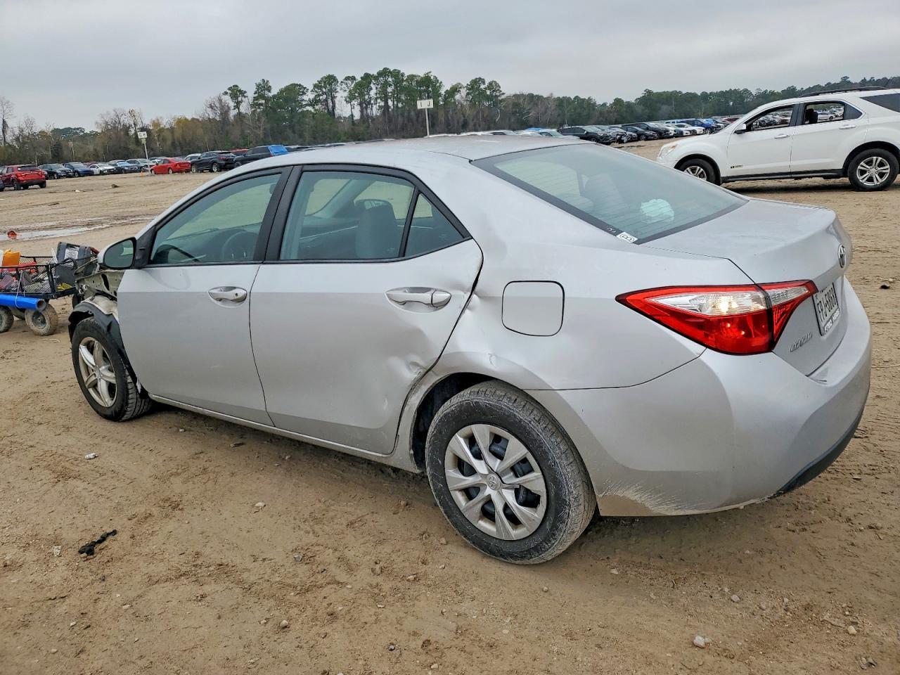 2015 TOYOTA COROLLA