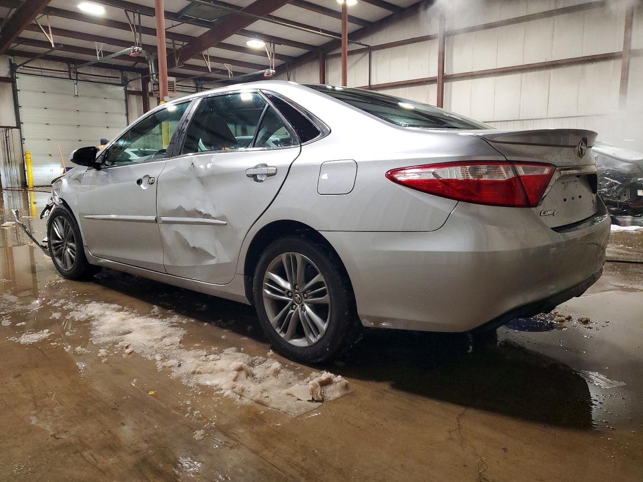 2017 TOYOTA CAMRY