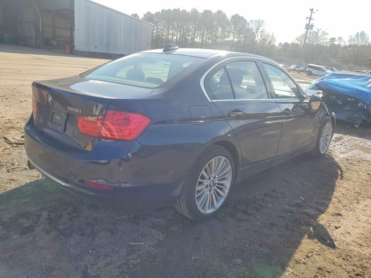 2012 BMW 3 SERIES