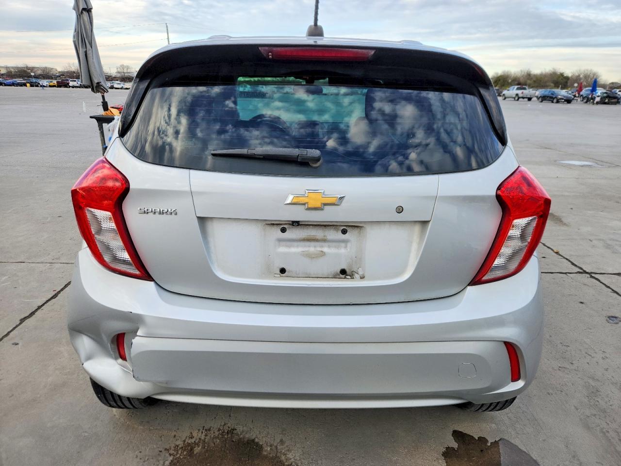 2020 CHEVROLET Spark