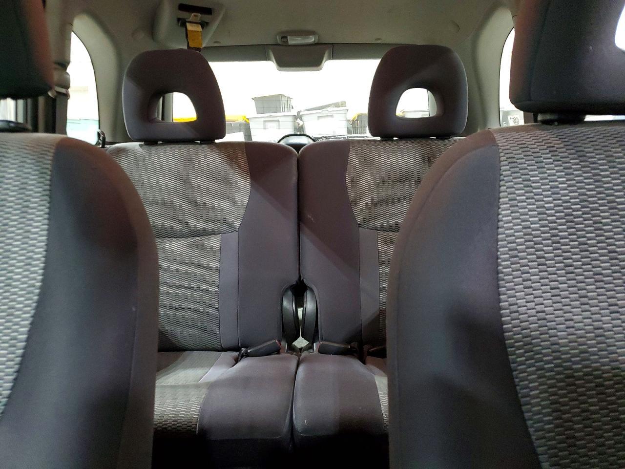 2004 TOYOTA RAV4