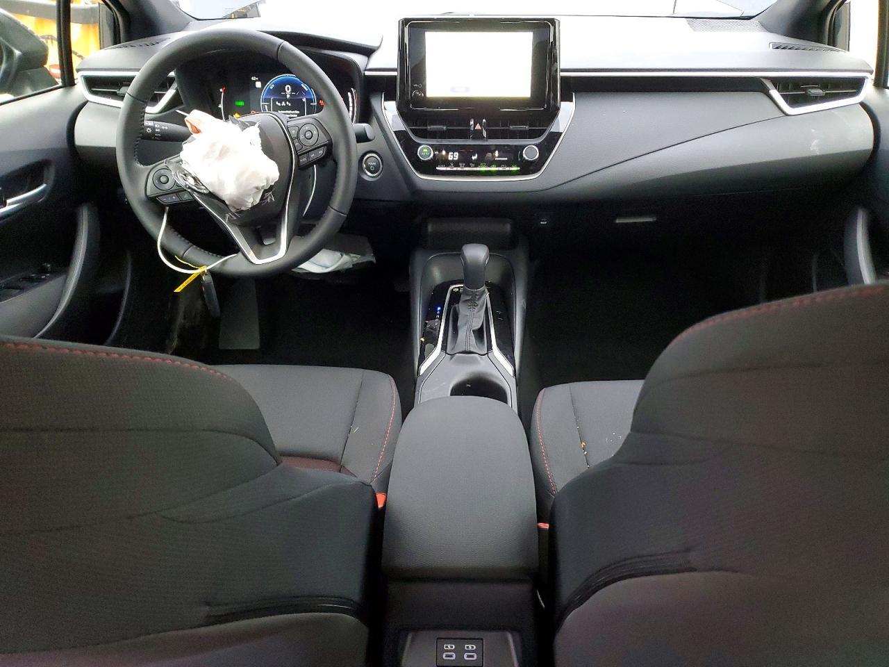 2026 TOYOTA COROLLA