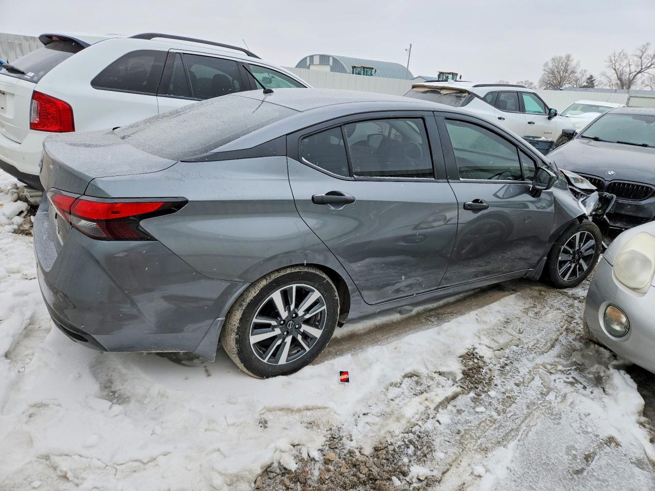 2024 NISSAN VERSA