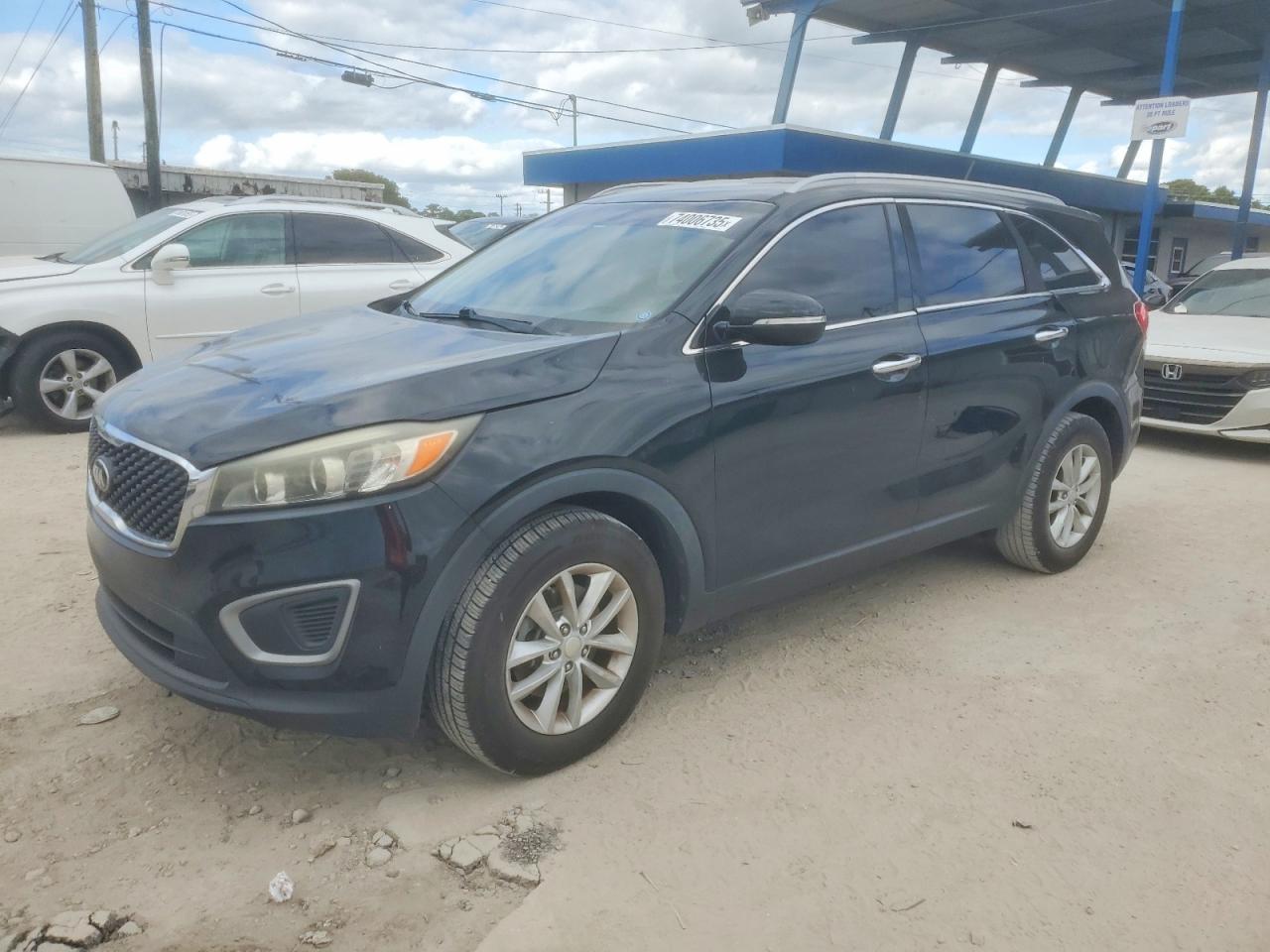 2016 KIA SORENTO