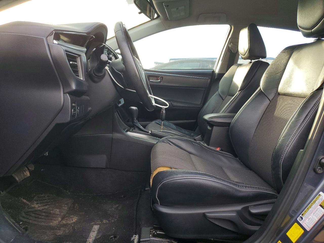 2016 TOYOTA COROLLA