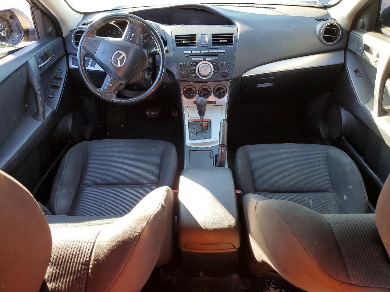 2010 MAZDA 3