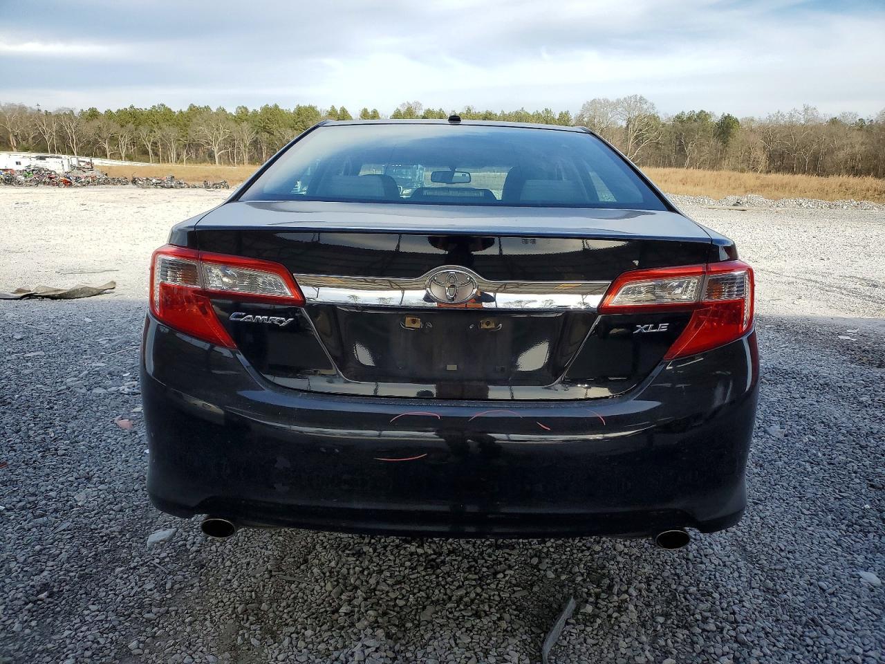 2013 TOYOTA CAMRY
