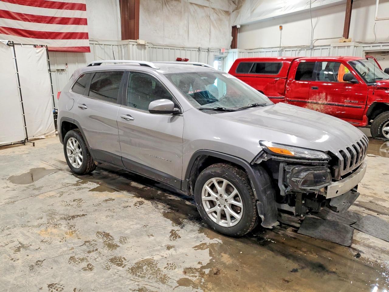 2018 JEEP CHEROKEE