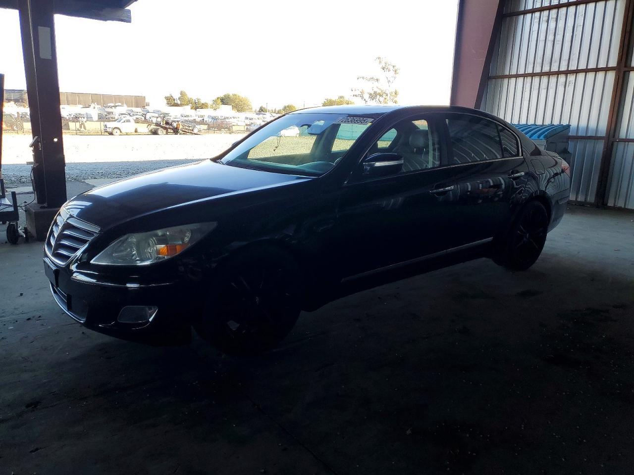 2011 HYUNDAI GENESIS