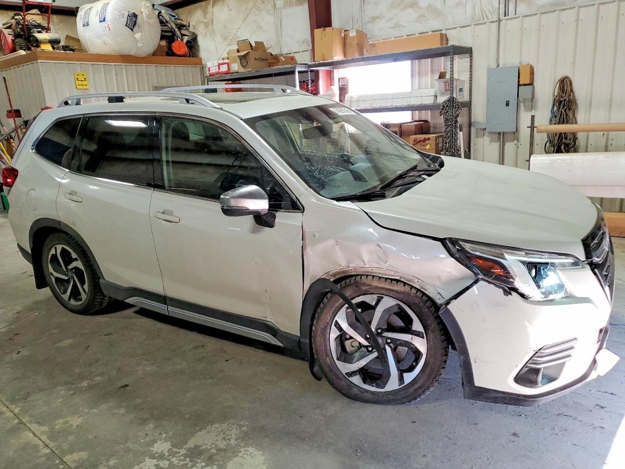 2024 SUBARU FORESTER