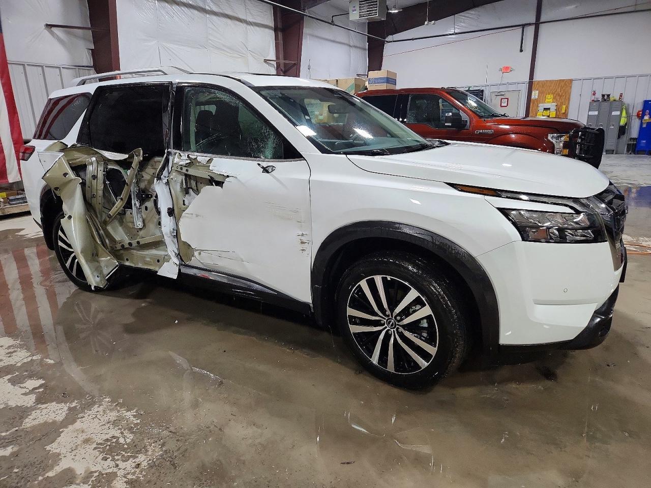 2025 NISSAN PATHFINDER