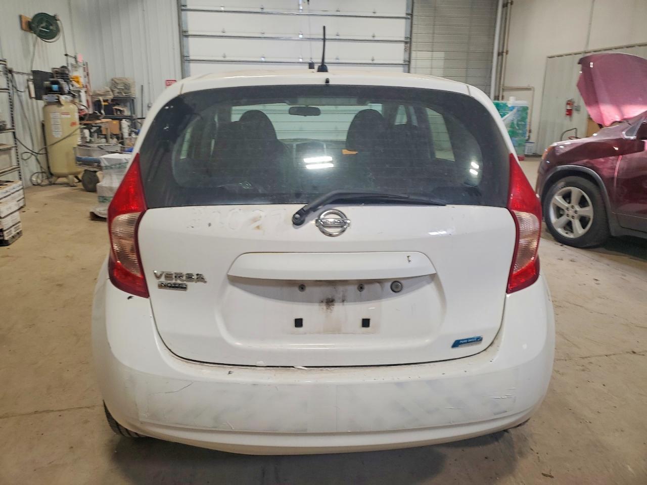 2016 NISSAN Versa Note