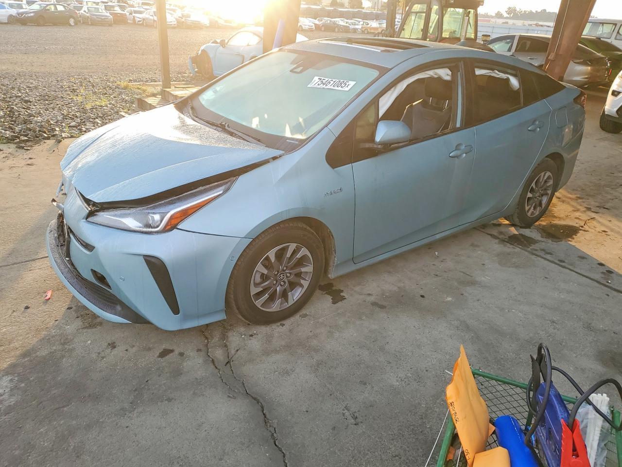 2019 TOYOTA PRIUS