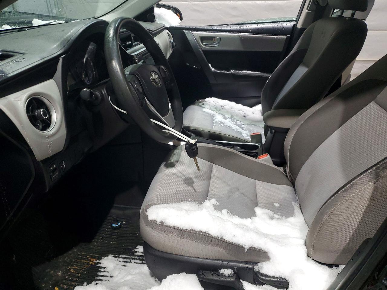 2019 TOYOTA COROLLA