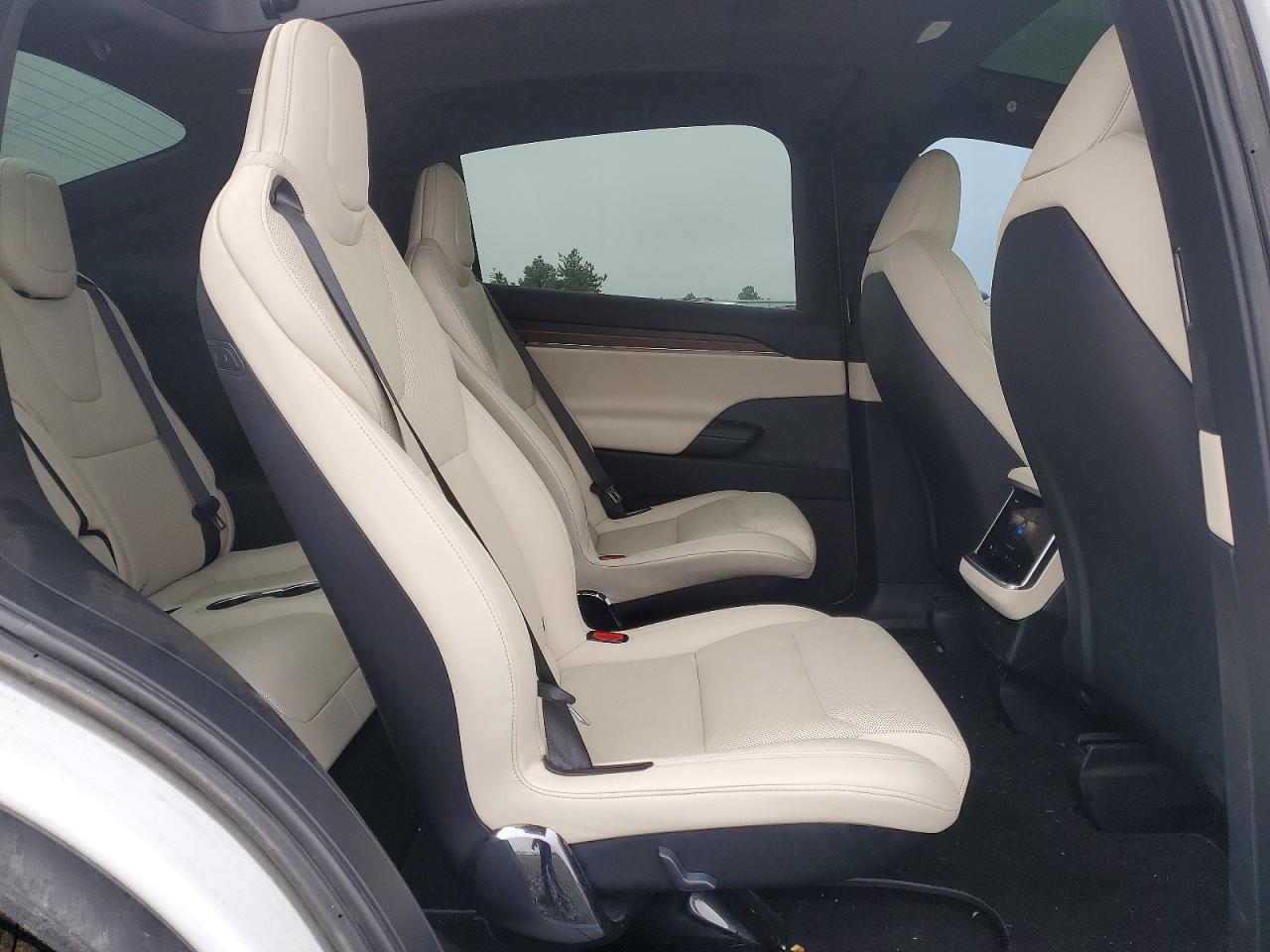 2022 TESLA MODEL X