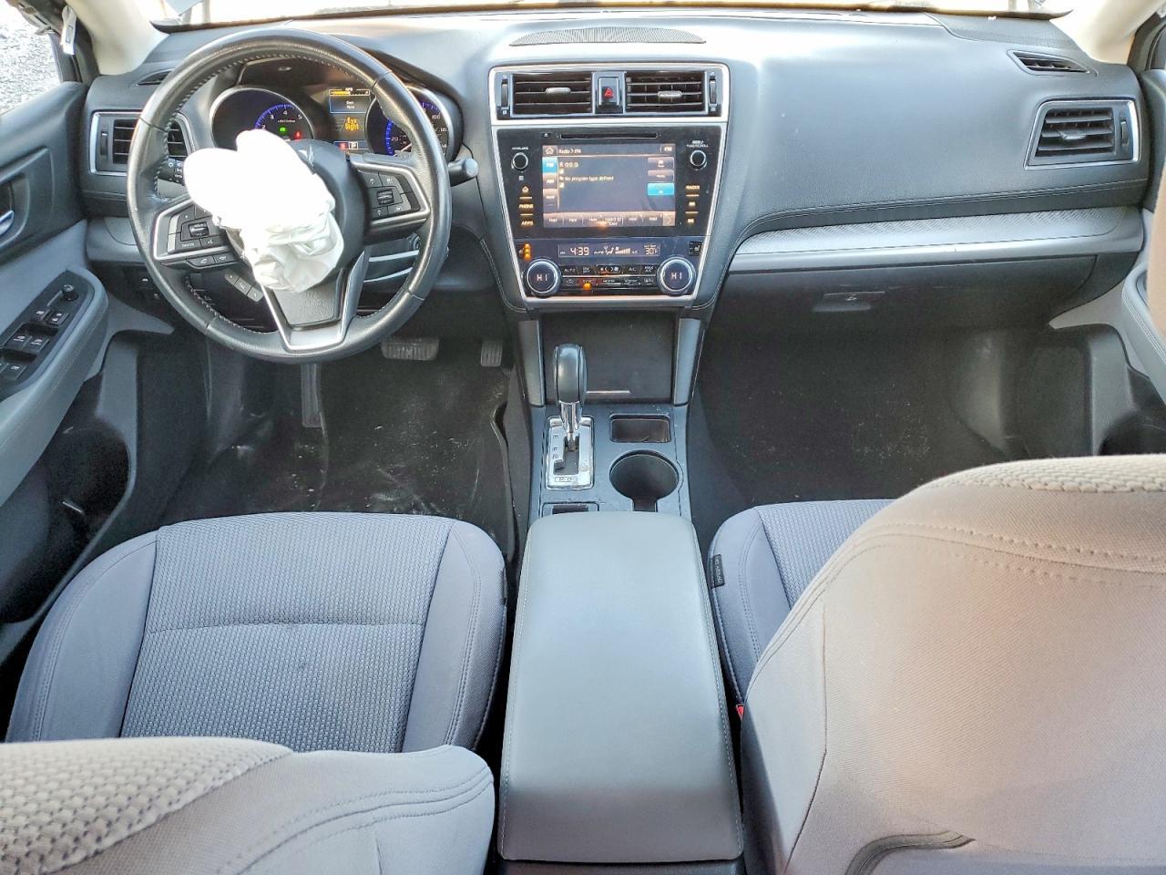 2018 SUBARU Legacy