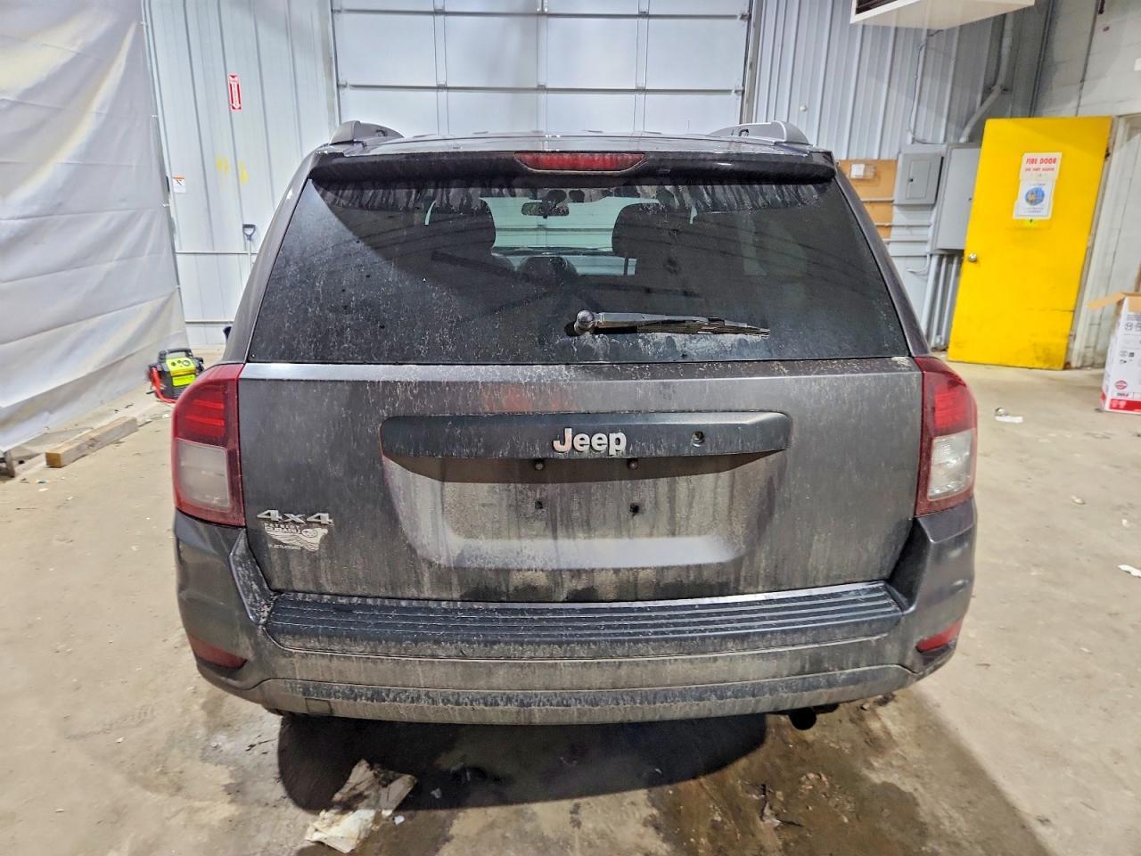 2015 JEEP Compass
