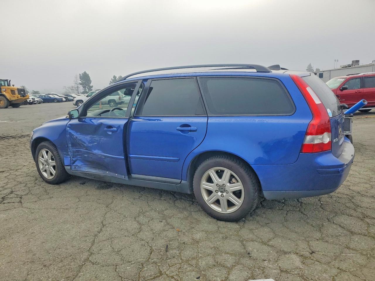 2006 VOLVO V50