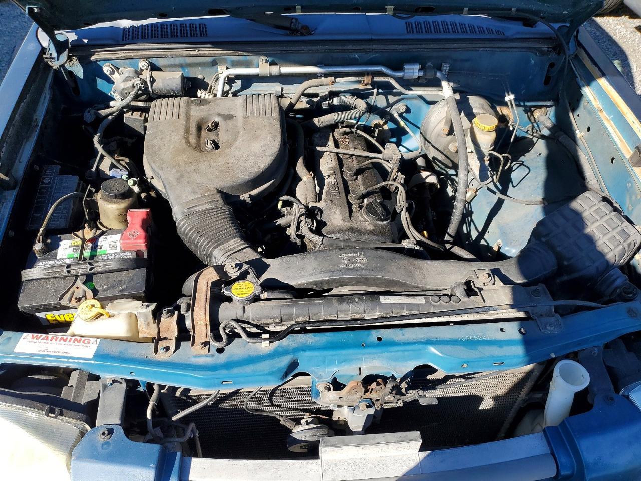 2001 NISSAN Frontier
