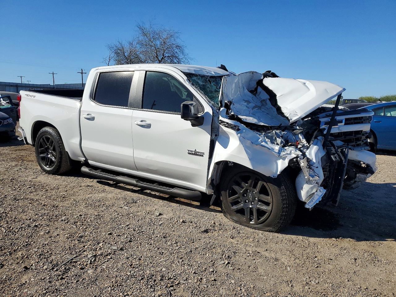 2026 CHEVROLET Silverado