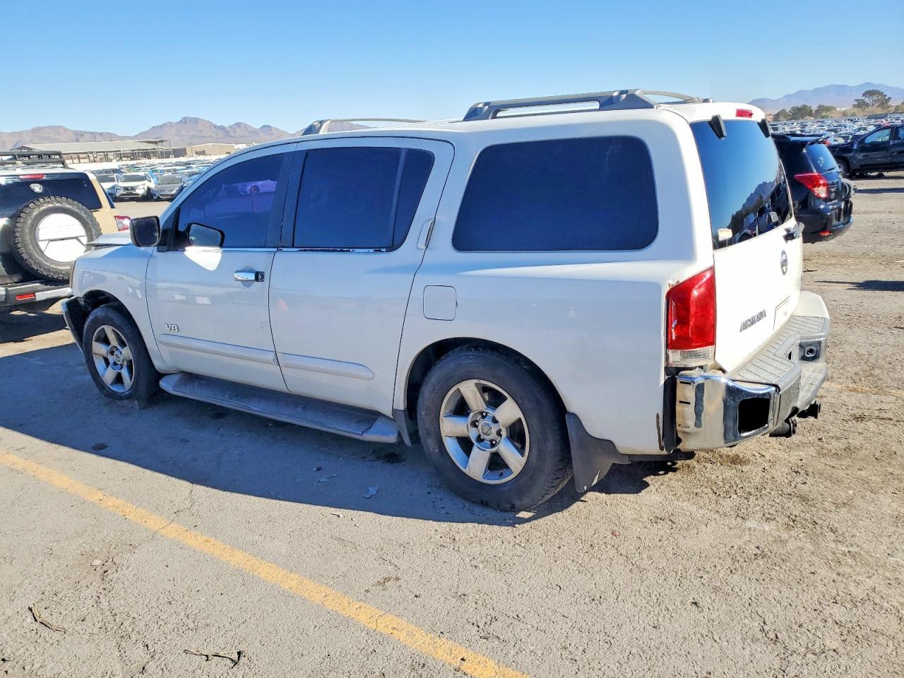 2005 NISSAN Armada