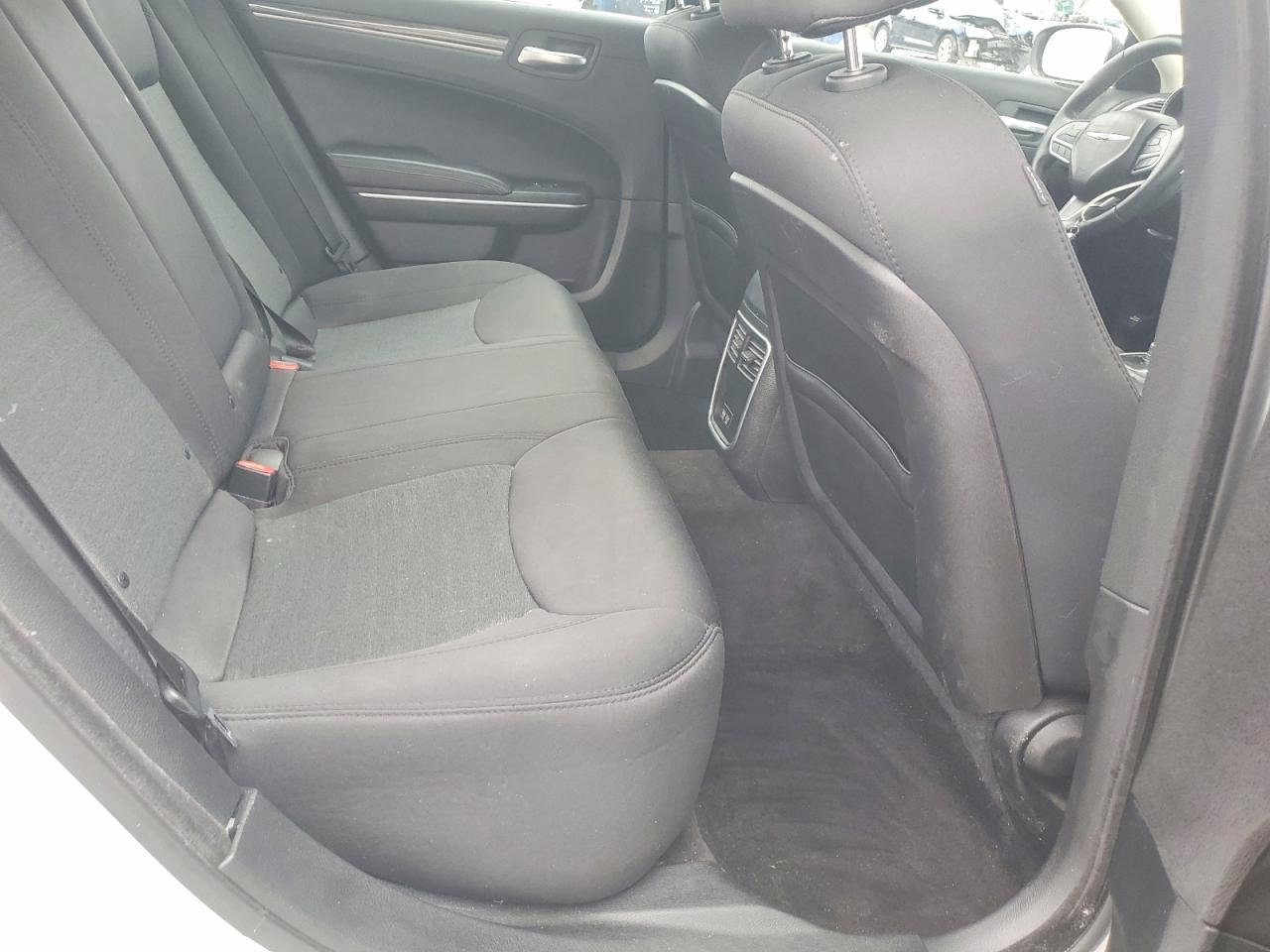 2018 CHRYSLER 300