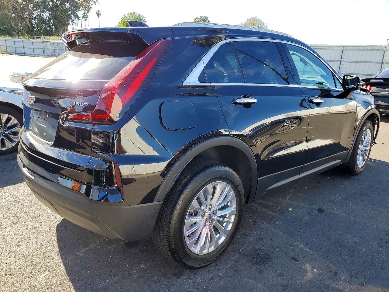 2024 CADILLAC XT4