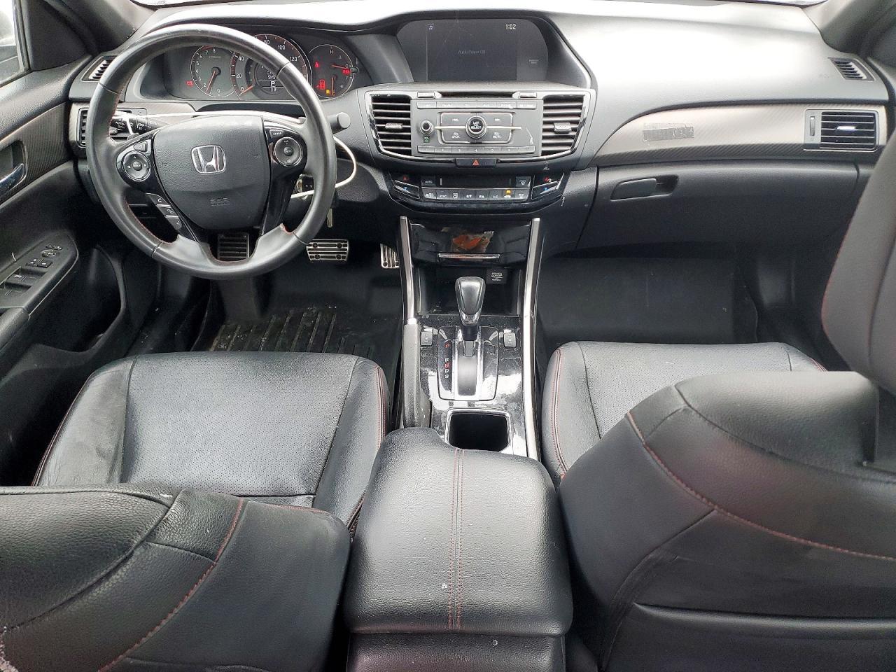 2017 HONDA ACCORD