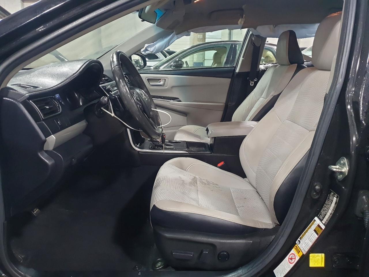 2017 TOYOTA CAMRY